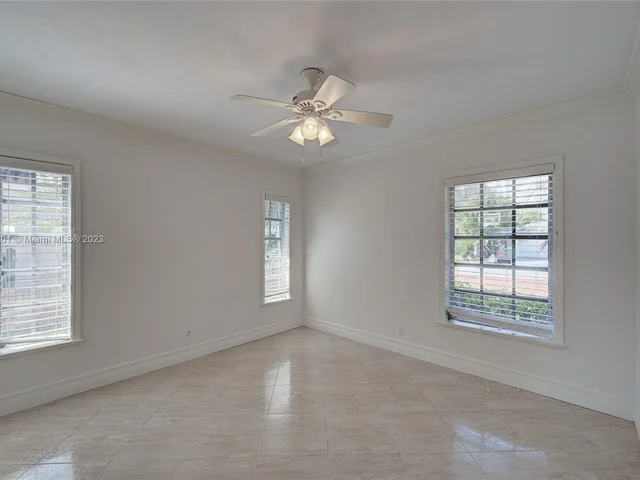 3218 NE 38th St, Fort Lauderdale FL 33308