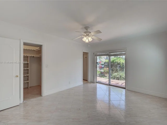 3218 NE 38th St, Fort Lauderdale FL 33308