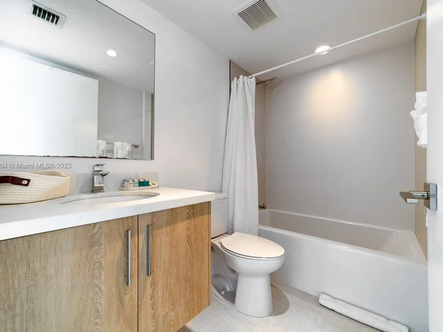 1100 100th St # 403, Bay Harbor Islands FL 33154