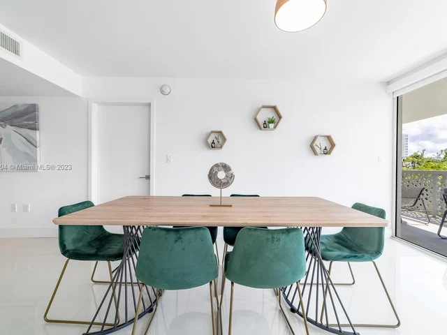 1100 100th St # 403, Bay Harbor Islands FL 33154