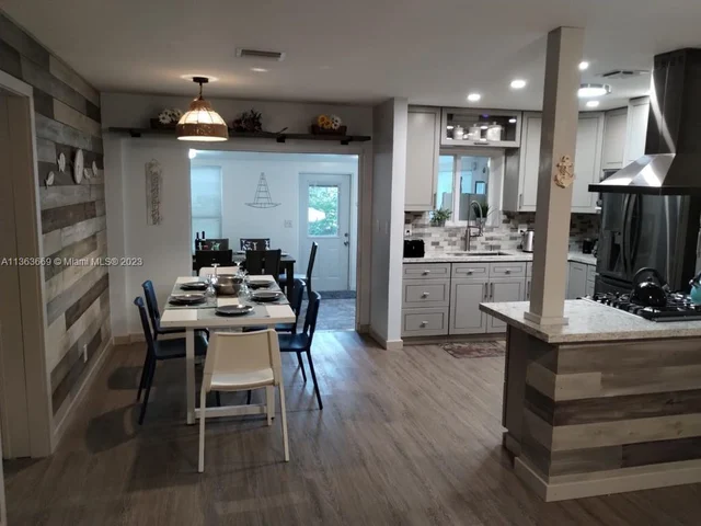 3039 Grant St, Hollywood FL 33021