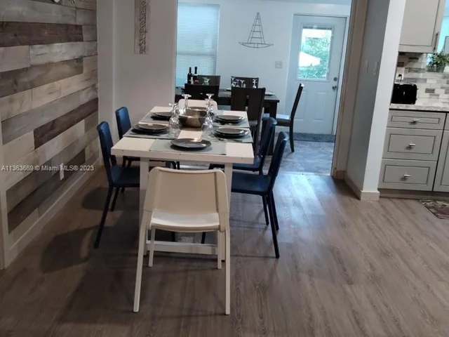 3039 Grant St, Hollywood FL 33021