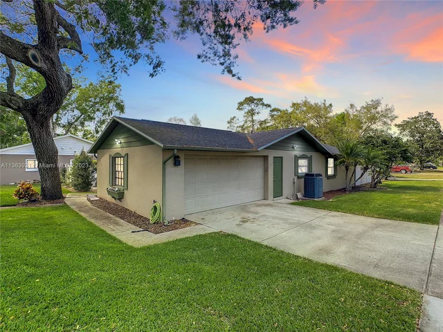 100 Quail Ridge Ct, Sanford FL 32771