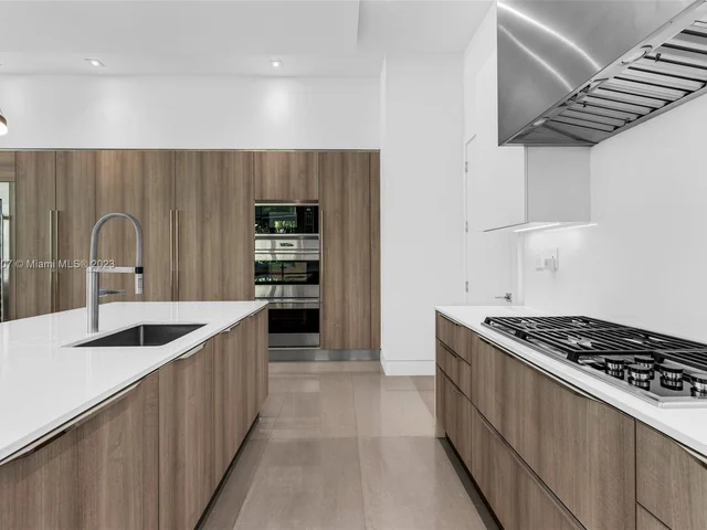 675 Golden Beach Dr, Golden Beach FL 33160