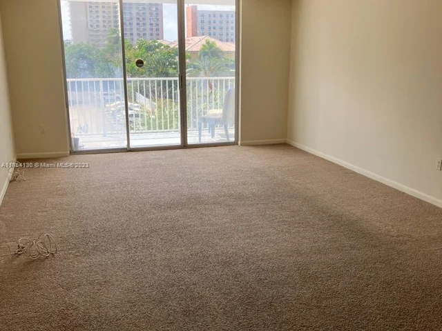 2801 NE 183rd St # 305W, Aventura FL 33160