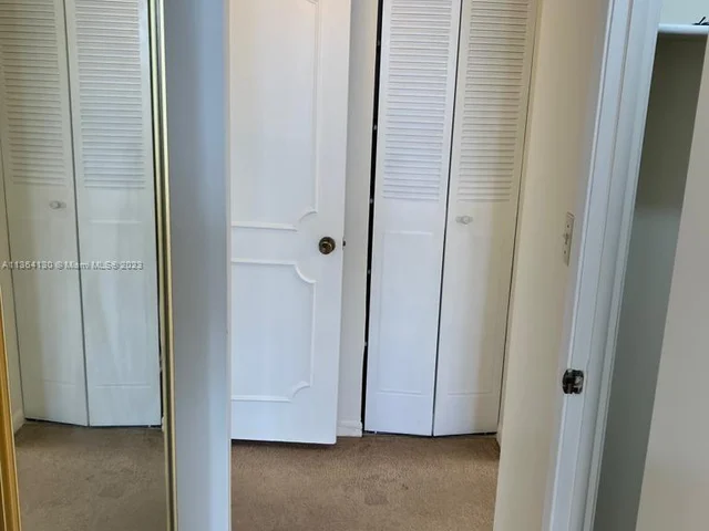 2801 NE 183rd St # 305W, Aventura FL 33160