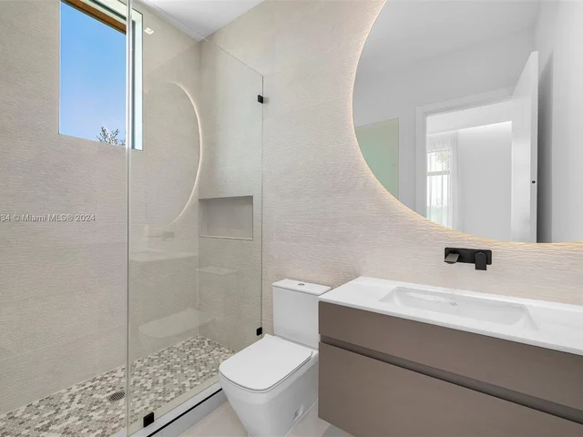 12500 SW 64th Ave, Pinecrest FL 33156