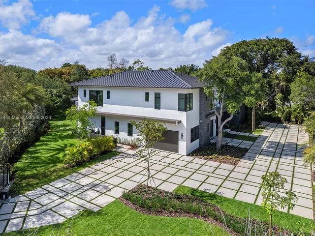 12500 SW 64th Ave, Pinecrest FL 33156