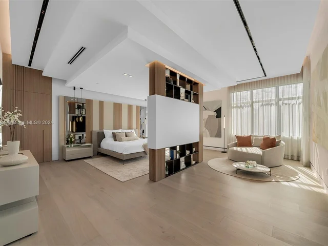 12500 SW 64th Ave, Pinecrest FL 33156