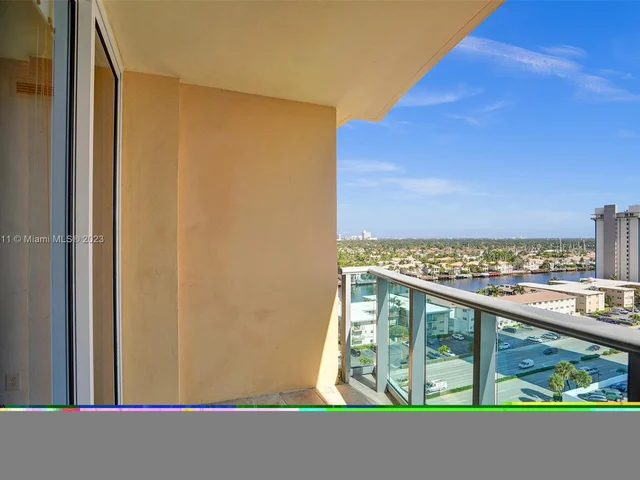 2501 S Ocean Dr, Hollywood FL 33019