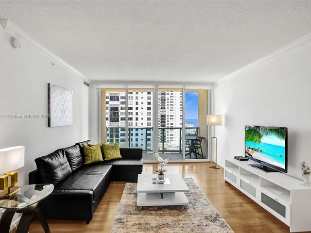 2501 S Ocean Dr, Hollywood FL 33019