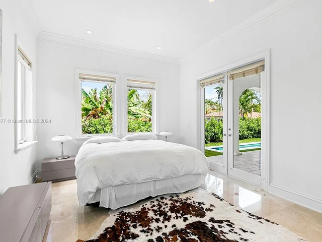 7701 Miami View Dr, North Bay Village FL 33141