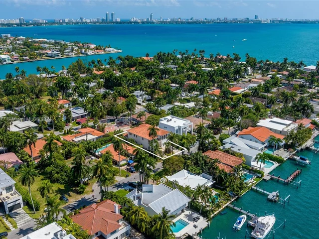 7701 Miami View Dr, North Bay Village FL 33141