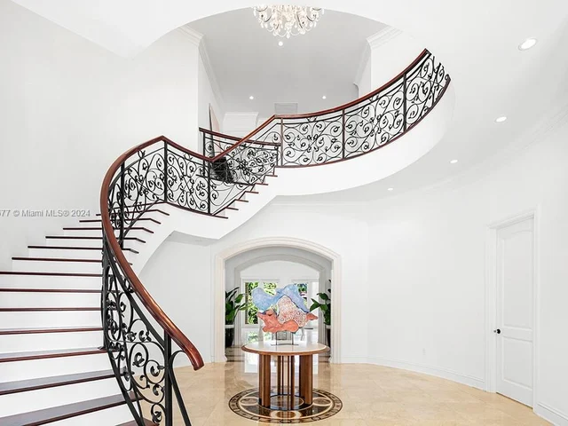 7701 Miami View Dr, North Bay Village FL 33141