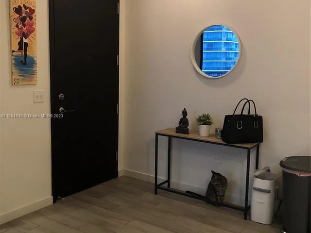 999 SW 1st Ave # 2801, Miami FL 33130