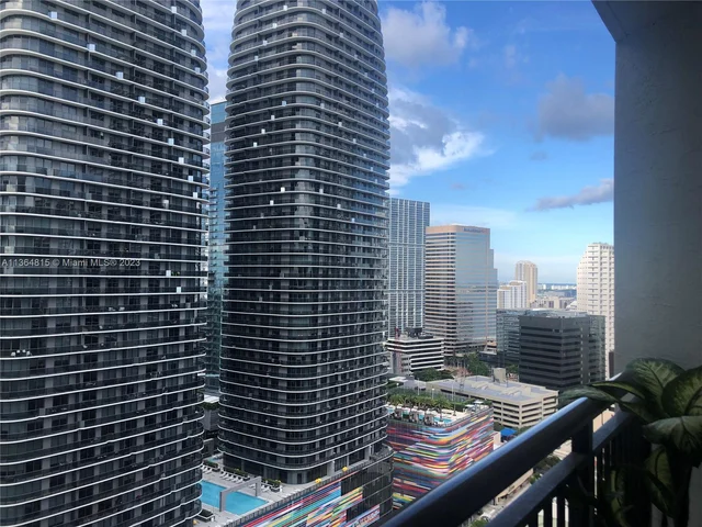 999 SW 1st Ave # 2801, Miami FL 33130