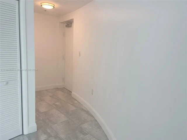 6580 Indian Creek Dr # 411, Miami Beach FL 33141