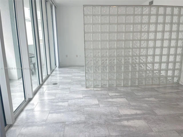 6580 Indian Creek Dr # 411, Miami Beach FL 33141