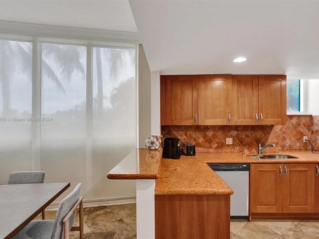 1745 E Hallandale Beach Blvd # 102W, Hallandale Beach FL 33009