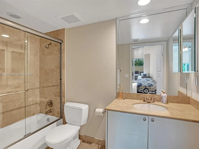 1745 E Hallandale Beach Blvd # 102W, Hallandale Beach FL 33009