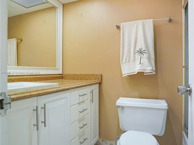 301 174th St # 401, Sunny Isles Beach FL 33160