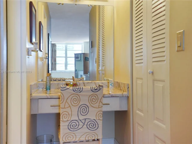 301 174th St # 401, Sunny Isles Beach FL 33160