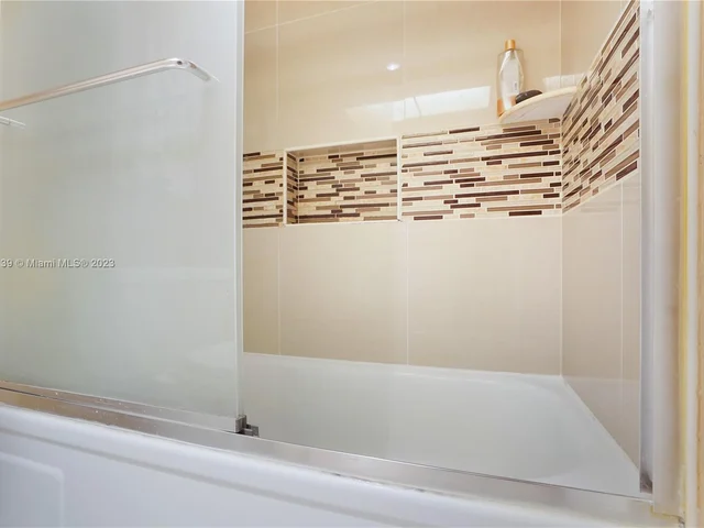 301 174th St # 401, Sunny Isles Beach FL 33160