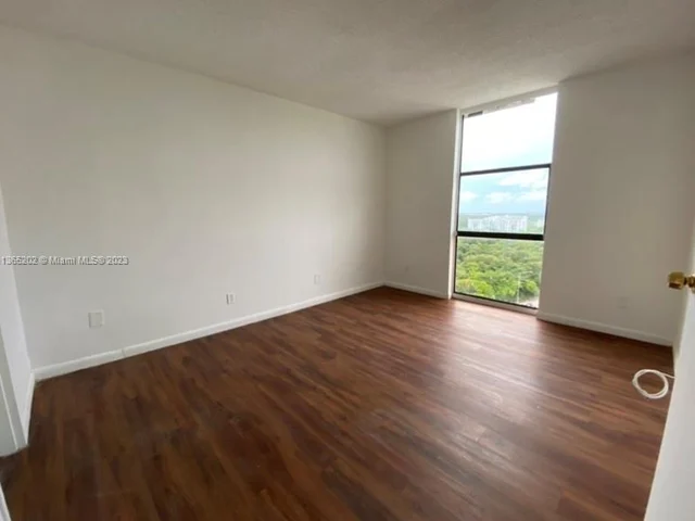 13499 Biscayne Blvd # 1507, North Miami FL 33181