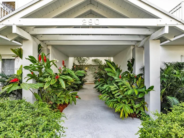 290 Sunrise Dr # L, Key Biscayne FL 33149