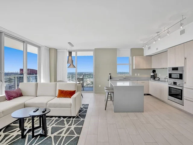 4010 S Ocean Dr # R1108, Hollywood FL 33019