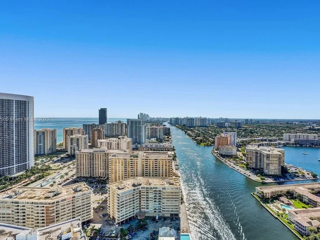 4010 S Ocean Dr # R1108, Hollywood FL 33019