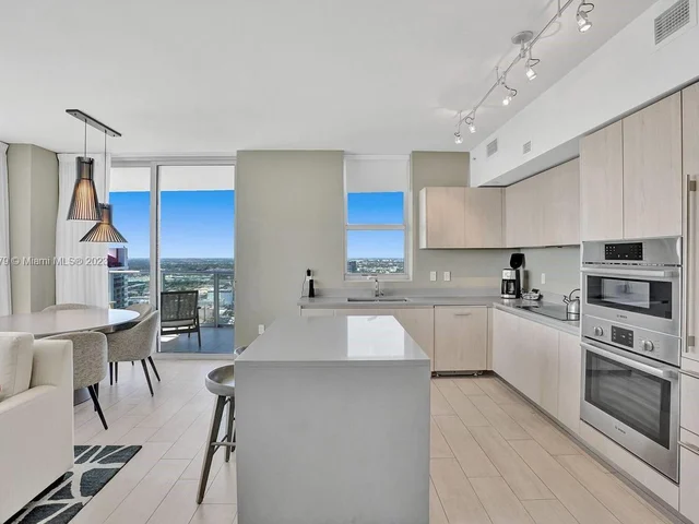 4010 S Ocean Dr # R1108, Hollywood FL 33019