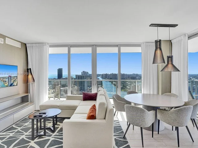 4010 S Ocean Dr # R1108, Hollywood FL 33019