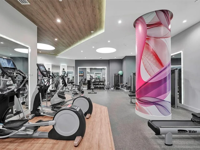 3610 Yacht Club Dr # 1214, Aventura FL 33180