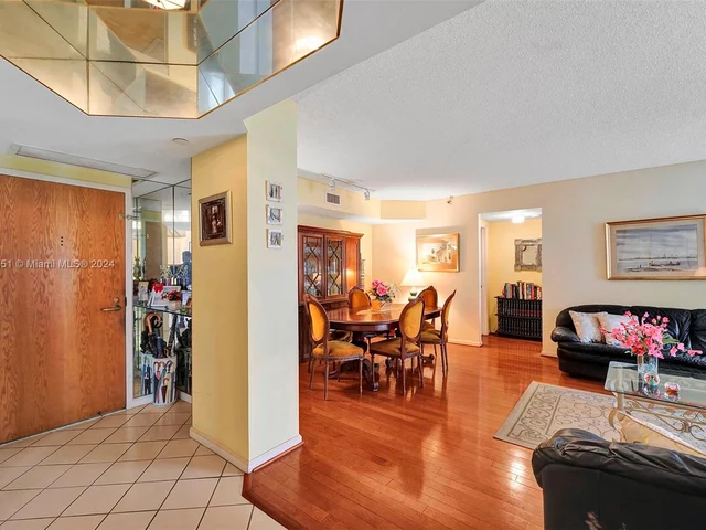 3610 Yacht Club Dr # 1214, Aventura FL 33180