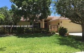 130 E Lee Rd, Delray Beach FL 33445