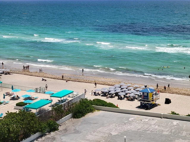 3801 S Ocean Dr # 10B, Hollywood FL 33019