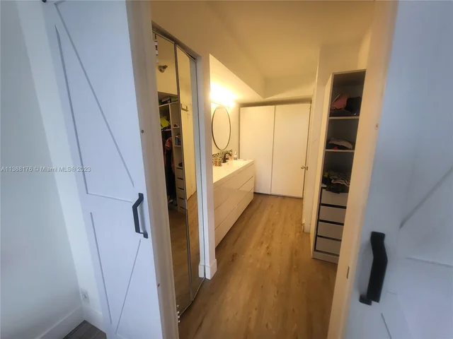 3400 NE 192nd St # 903, Aventura FL 33180