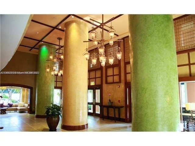 2951 S Bayshore Dr # 512, Miami FL 33133