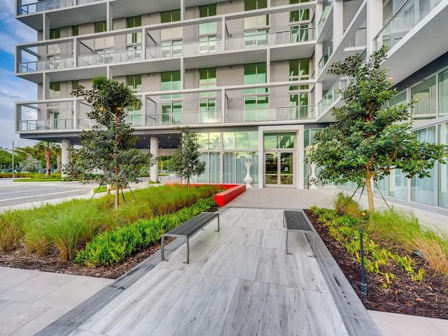 2000 Metropica Way # 2507, Sunrise FL 33323