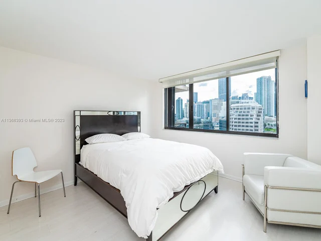 540 Brickell Key Dr # 1413, Miami FL 33131