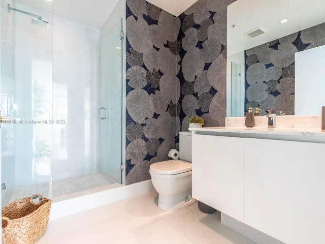 330 Sunny Isles Blvd, Sunny Isles Beach FL 33160