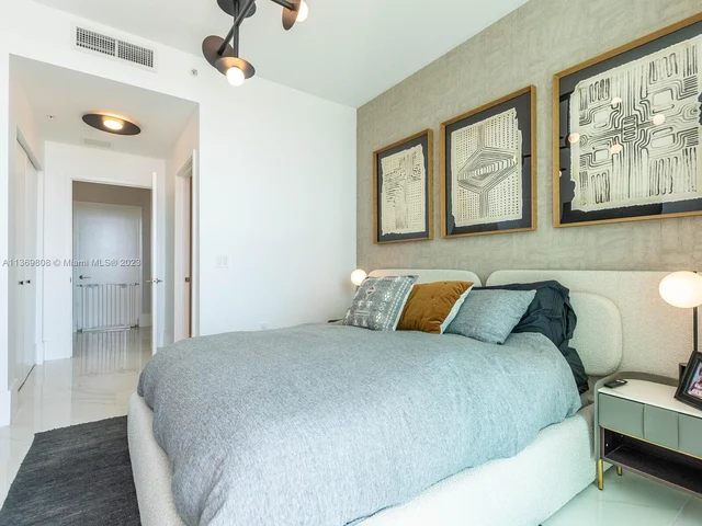 330 Sunny Isles Blvd, Sunny Isles Beach FL 33160