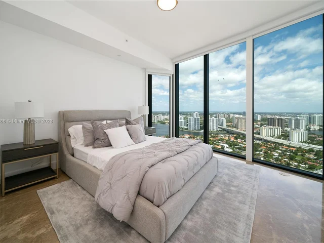18555 Collins Ave # 4005, Sunny Isles Beach FL 33160
