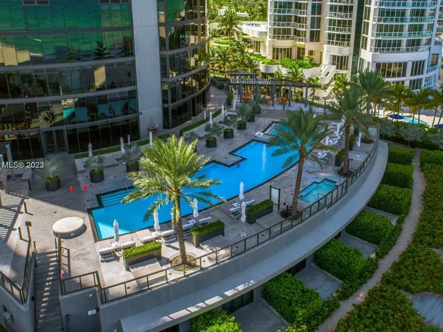 18555 Collins Ave # 4005, Sunny Isles Beach FL 33160