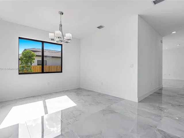 1605 SW 145 Ave, Miami FL 33175