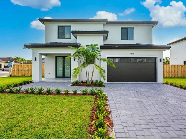 1605 SW 145 Ave, Miami FL 33175