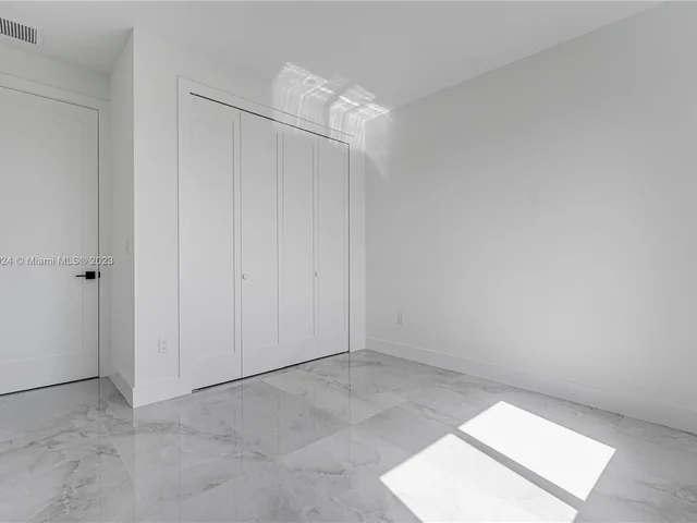 1605 SW 145 Ave, Miami FL 33175