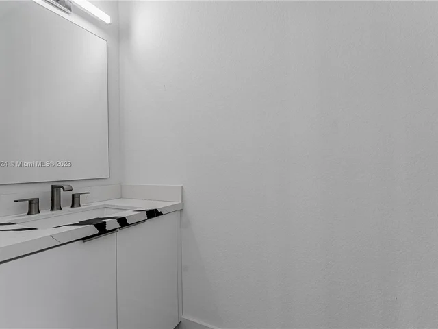 1605 SW 145 Ave, Miami FL 33175