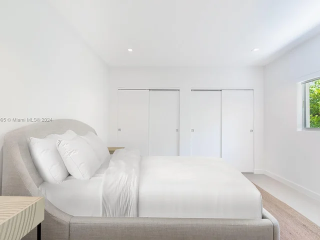 9451 E Broadview Dr unit 1 # 1, Bay Harbor Islands FL 33154